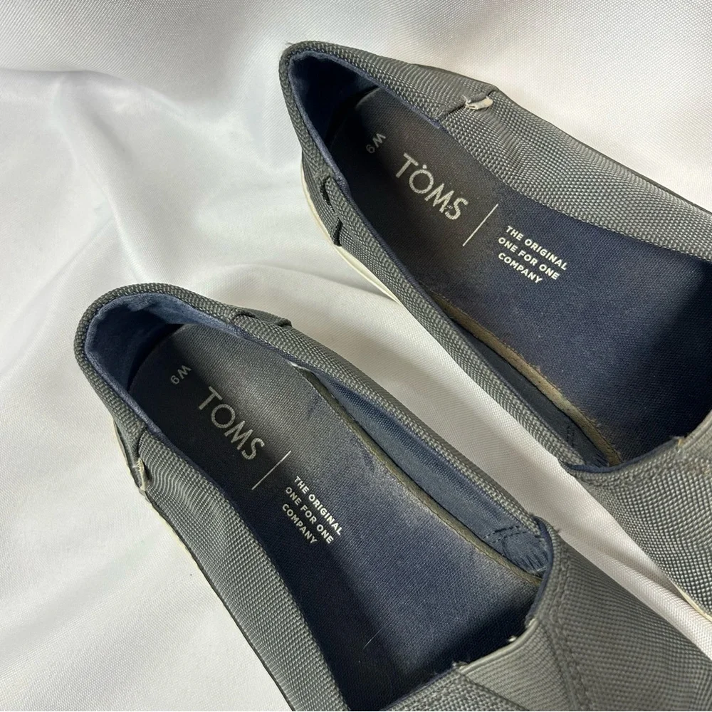 Toms | Canvas Slip On Shoes Dark Gray Sneakers Women's Size 9W